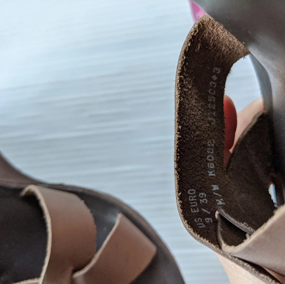 KORK EASE Bette Strappy Brown Suede Chunky Platform Wedge Sandals size 9